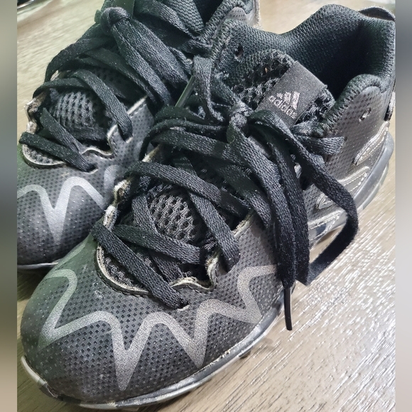 Adidas Freak Boys Size 13K Football Cleats - Picture 2 of 7